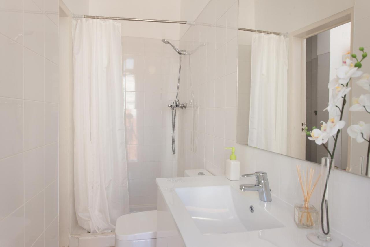 Portugalia Apartments Lisbon Bagian luar foto